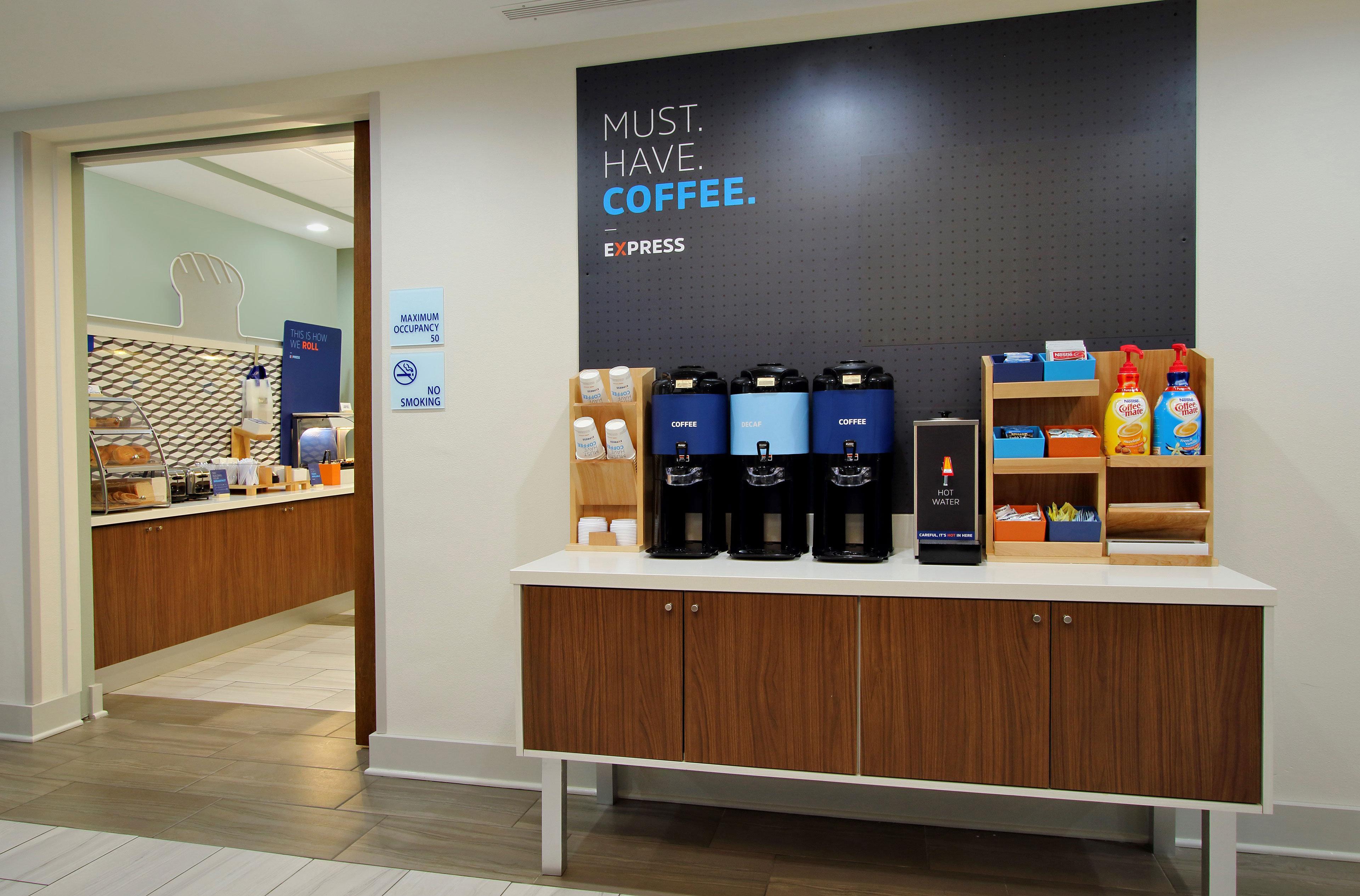 Holiday Inn Express Hotel & Suites Cadillac By Ihg Εξωτερικό φωτογραφία